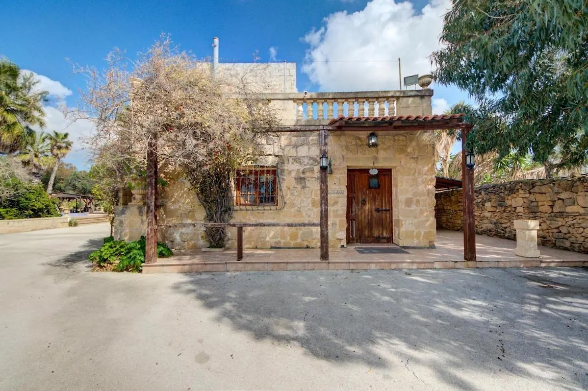 Ta Karag Countryside Haven Villa Ghaxaq Malta