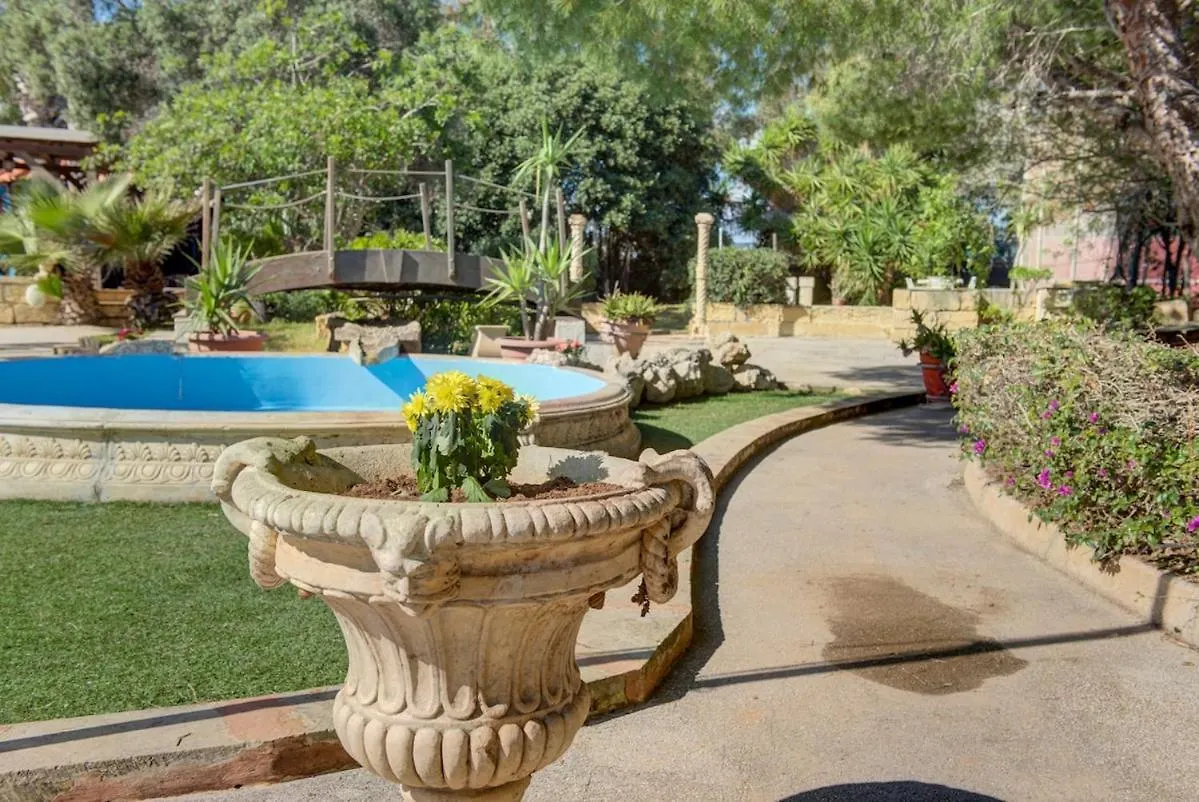 Ta Karag Countryside Haven Villa Ghaxaq