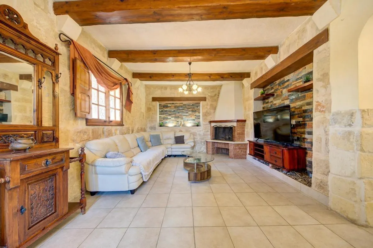 Ta Karag Countryside Haven Villa Ghaxaq